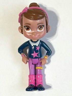 4/$20 Disney Junior Vampirina Poppy Peepleson 3.5” Figure